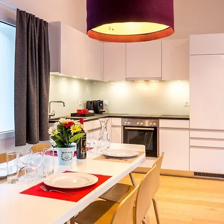 Legendaer Ξενοδοχείο με διαμερίσματα Ζερμάτ