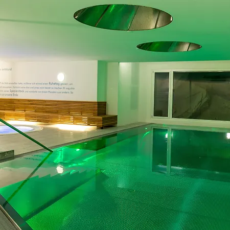 Legendaer Appart hôtel 4*